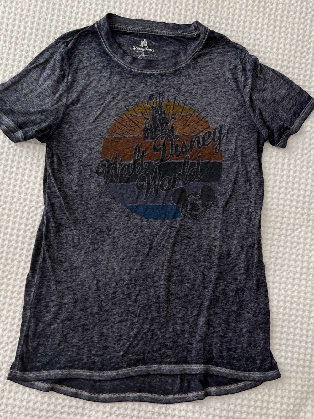 Walt Disney World Disney Parks Vintage Womens T Shirt Castle XS Dark Grey/Blue